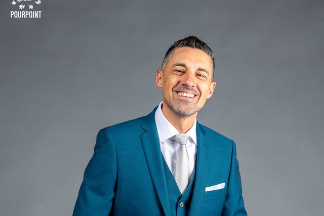 Costume prêt-à-porter