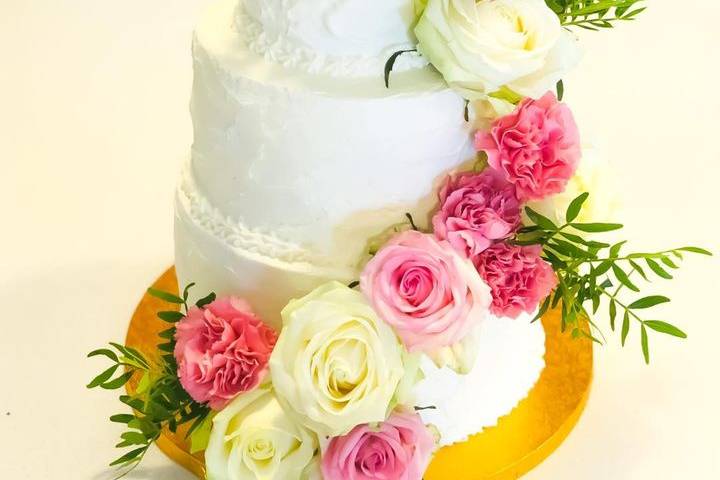 Wedding cake fleurs naturelles