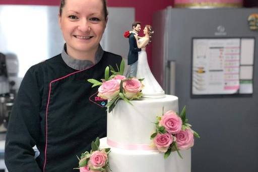 Wedding cake médaille or 2021