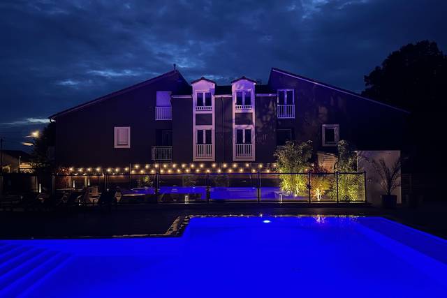 Hotel piscine nuit