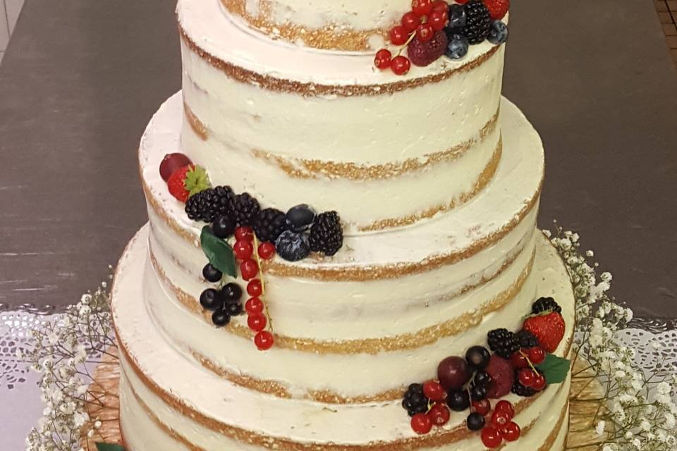 Naked cake fruits rouges