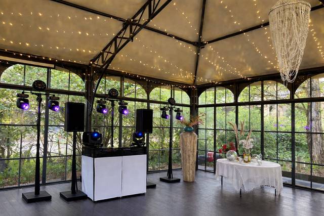 Salle pleine de charme