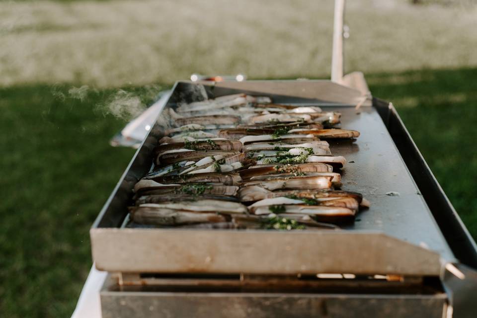 Couteaux grillée à la plancha.