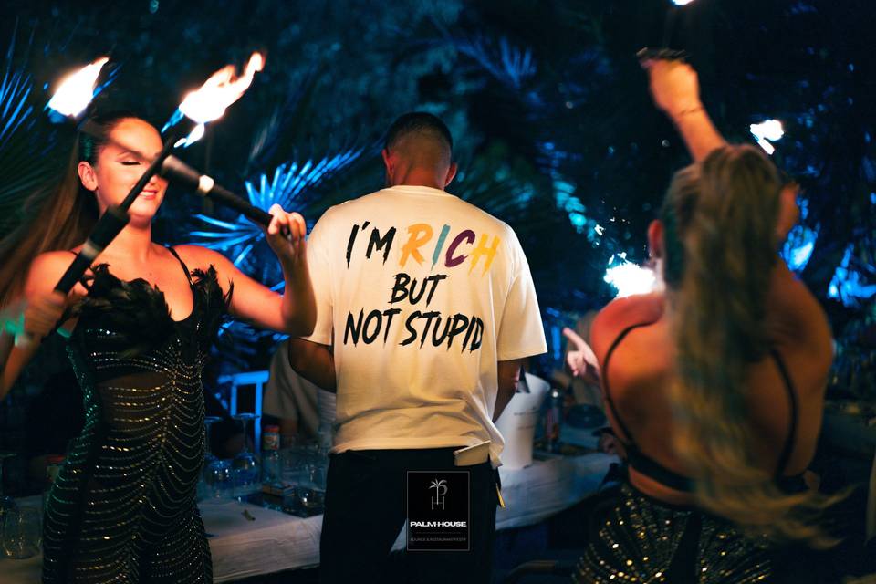 I'm RICH BUT NOT STUPID