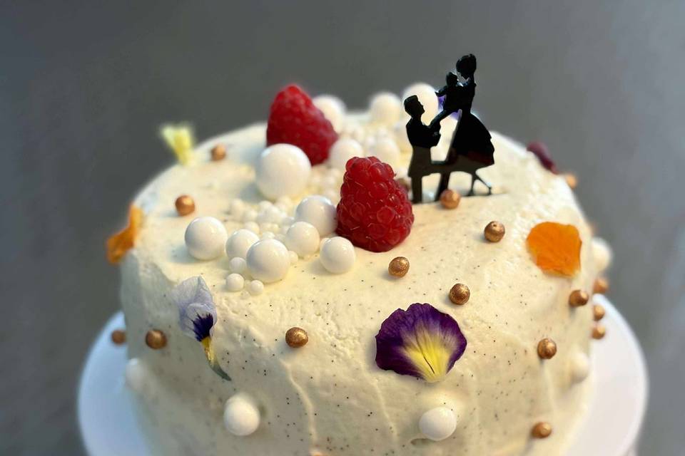 Wedding cake framboise yuzu