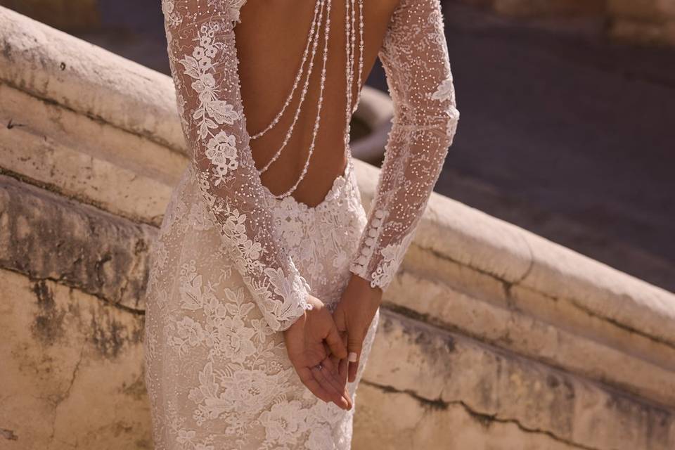 MORI LEE