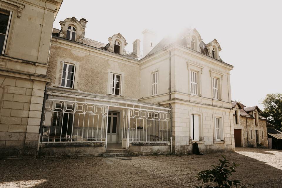 Façade et écuries