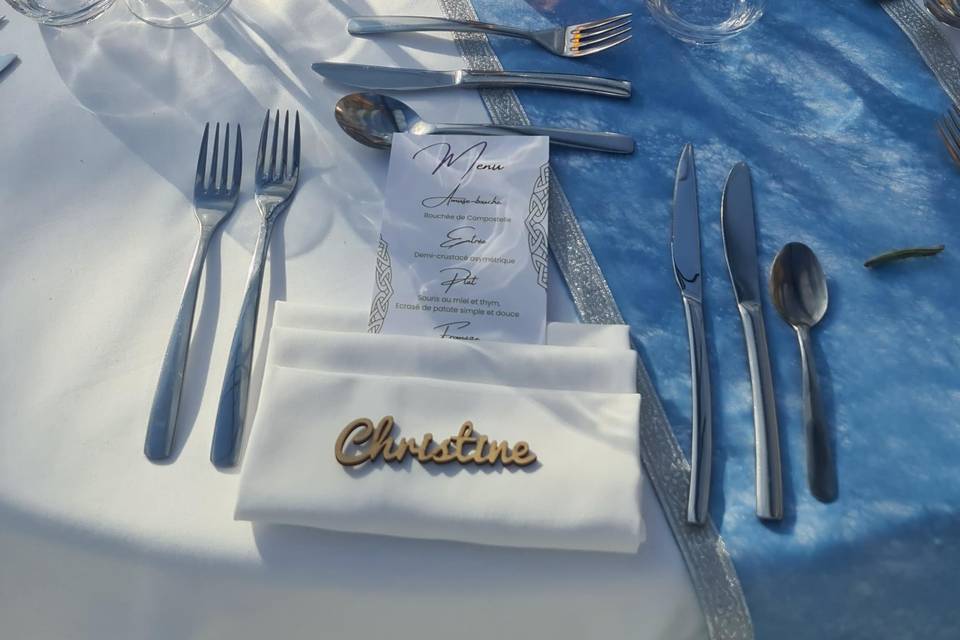 Table mariage bleu blanc