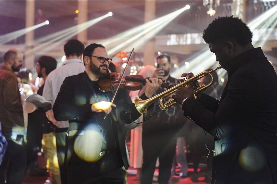 Acoustique Live, Club Med