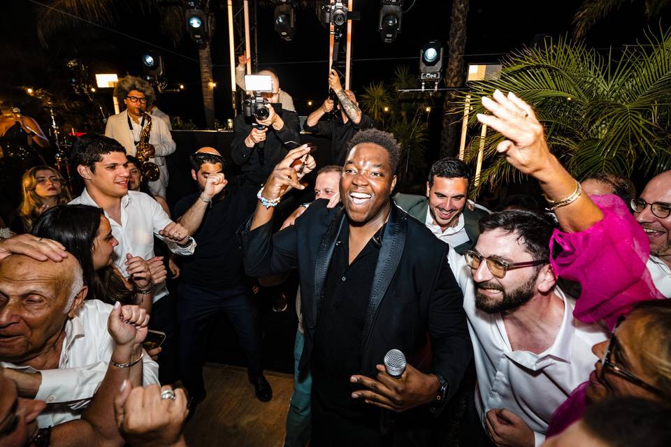 Chanteur, Private Event
