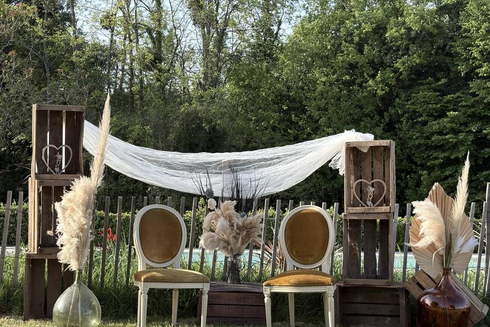 Espace laïque dans le jardin