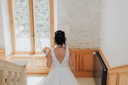 Dans l'escalier