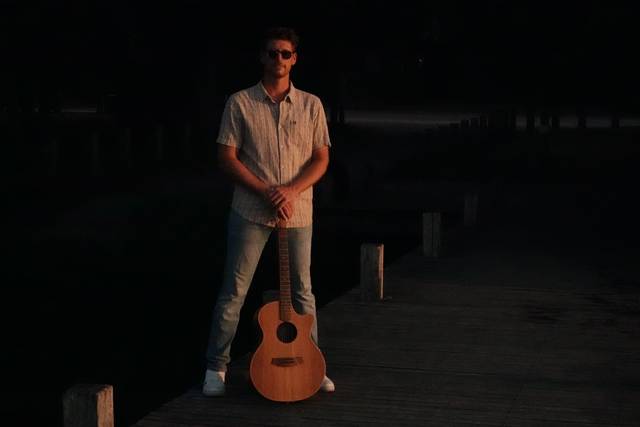 Renz Miles Music