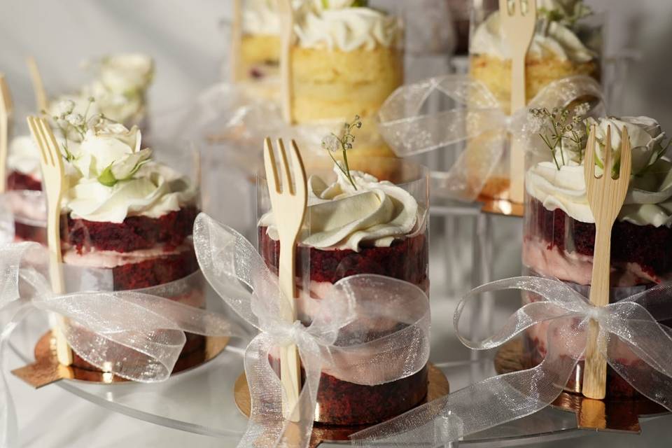 Love Lo Cake