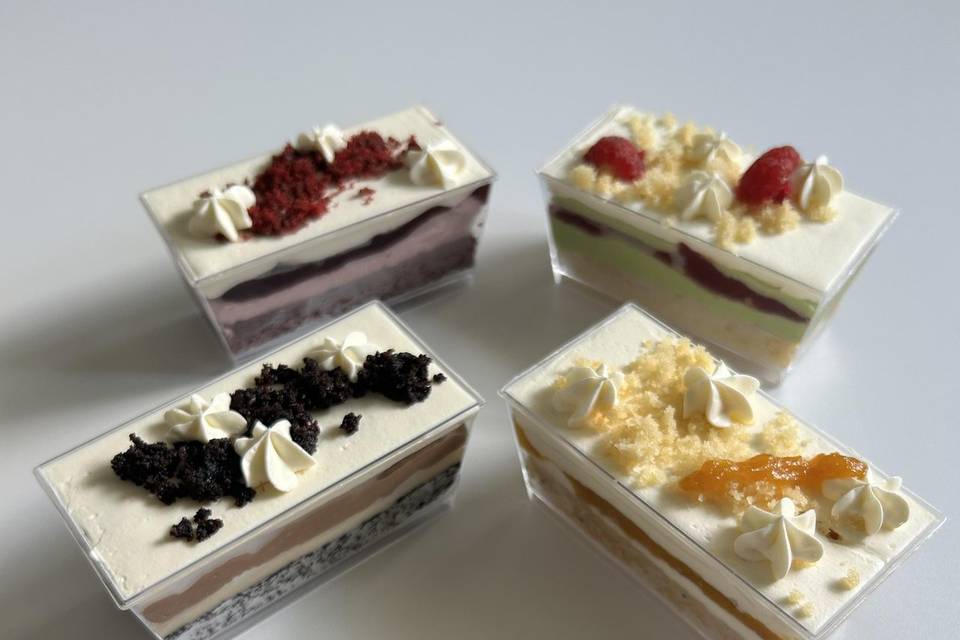 Love Lo Cake