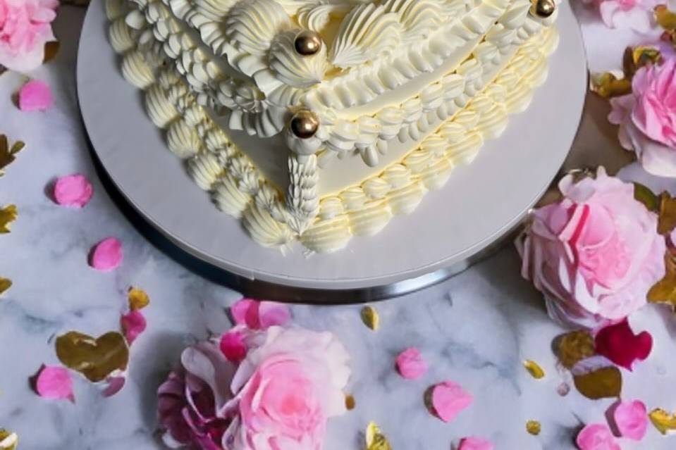 Love Lo Cake