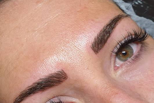 Maquillage permanent sourcils