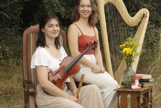 Duo folk Amanite