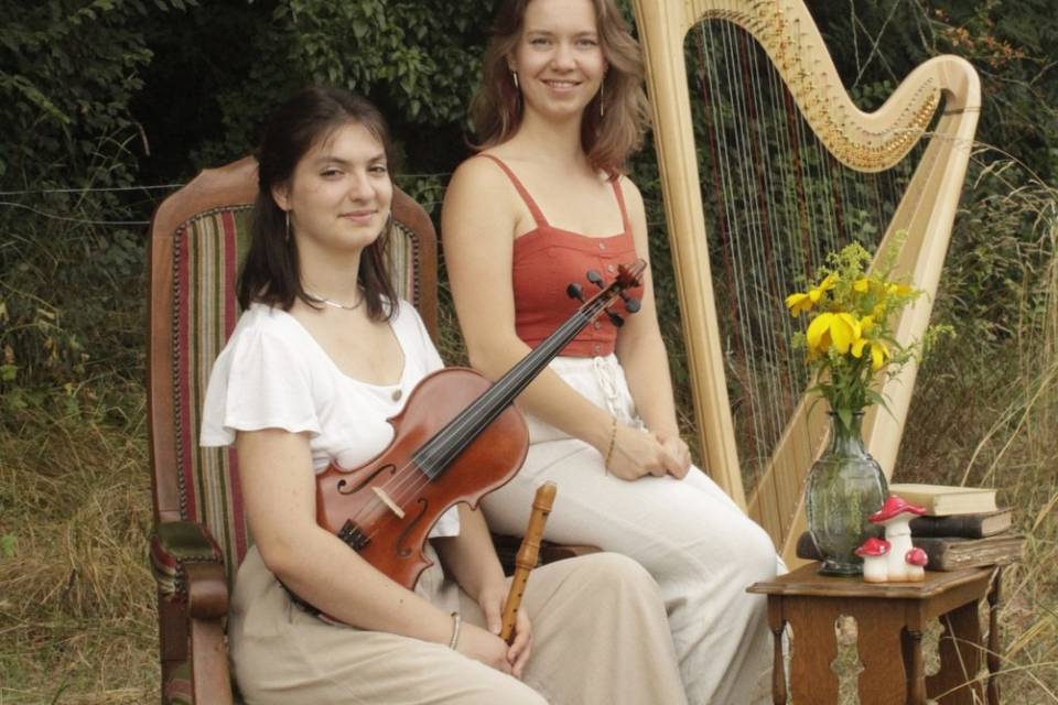 Duo folk Amanite
