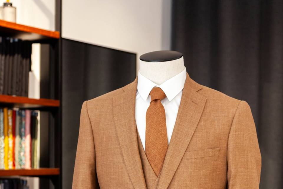 Detail_Costume en tweed marron