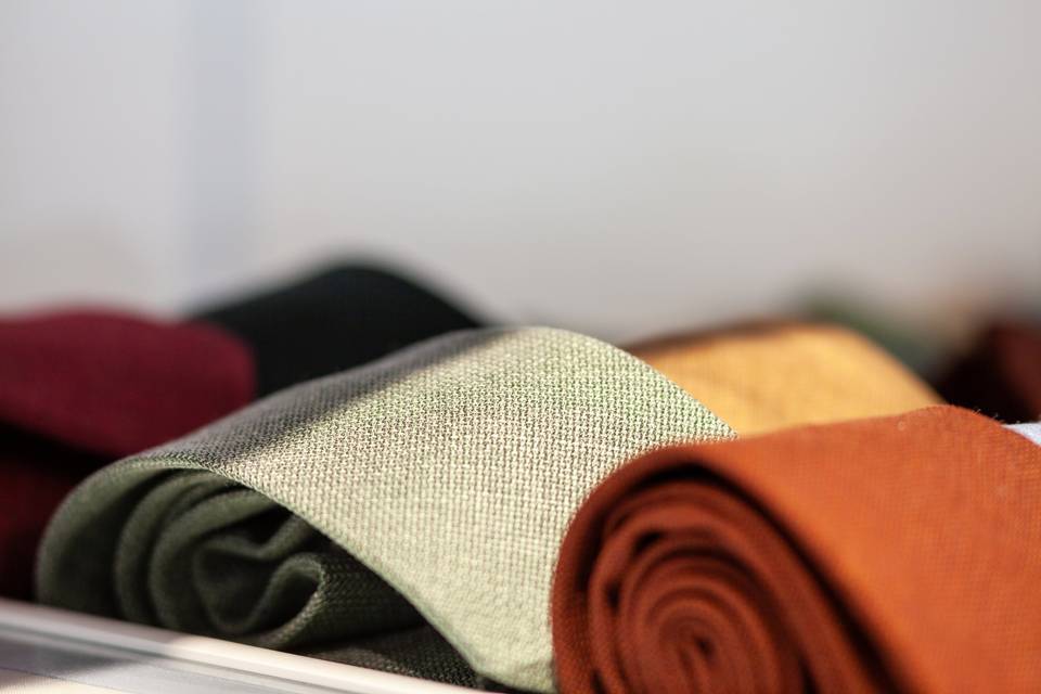 Detail_Cravates enroulées