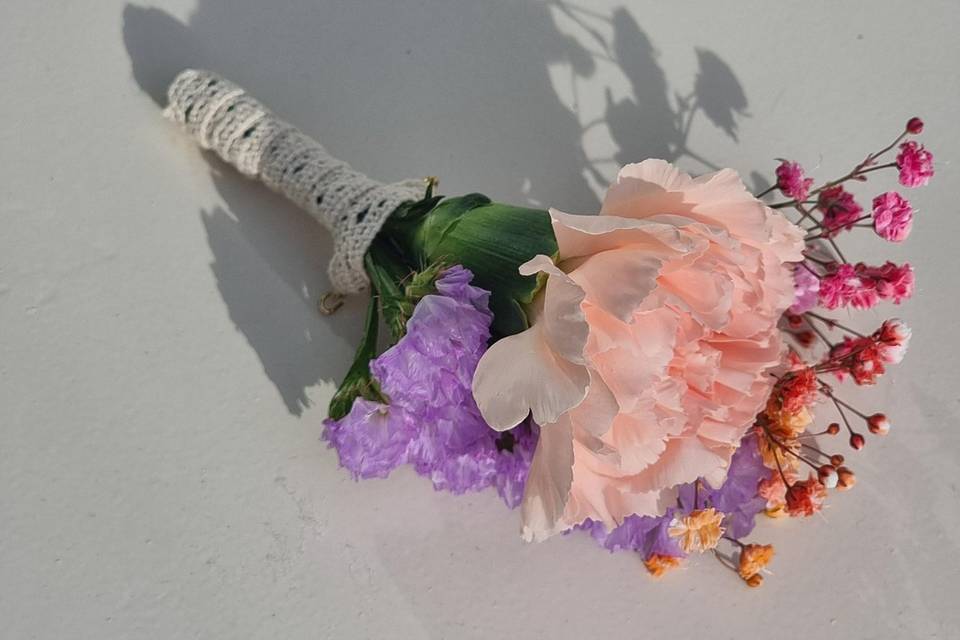 Boutonnière fleurie