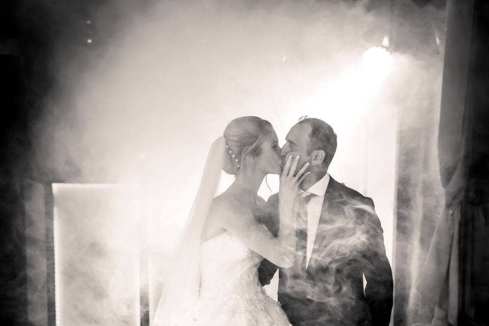 Un baiser des mariés