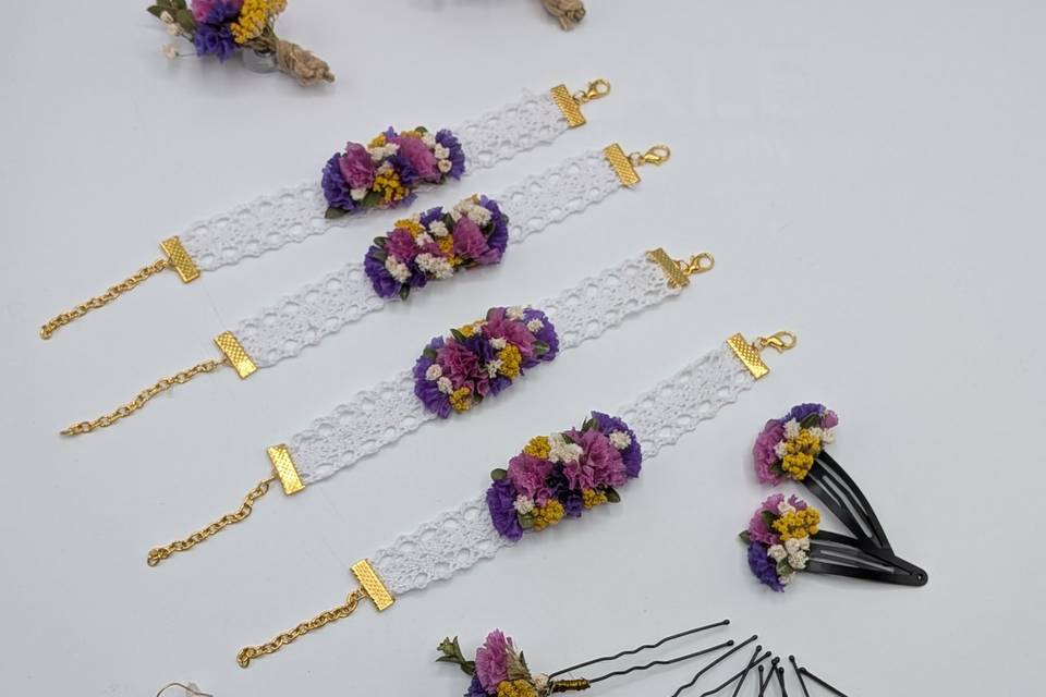 Accessoires en fleurs séchées