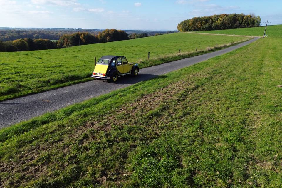 2 CV Charleston