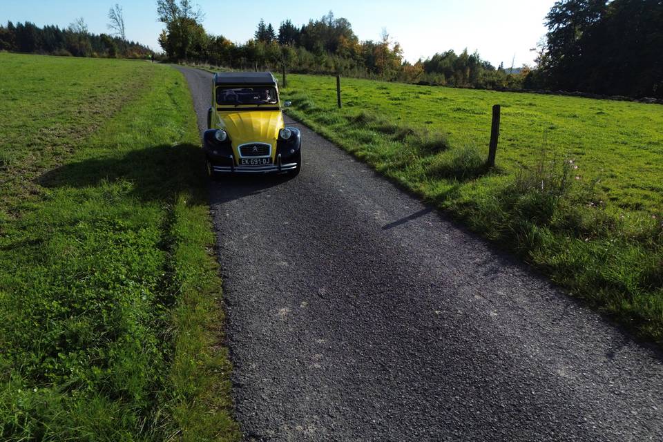2 CV Charleston