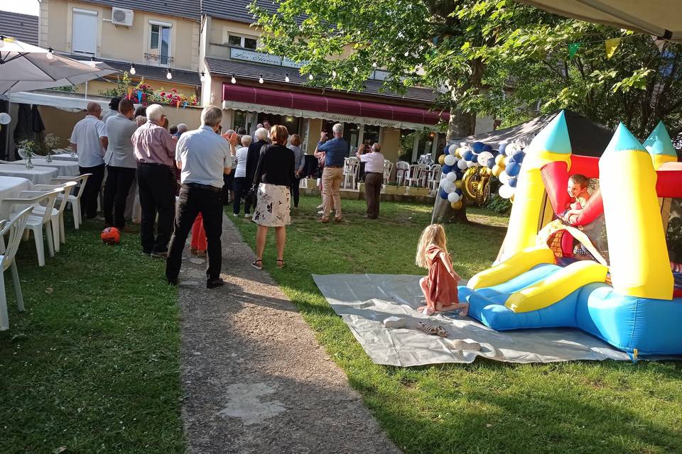 Jardin, terrasse ombragée