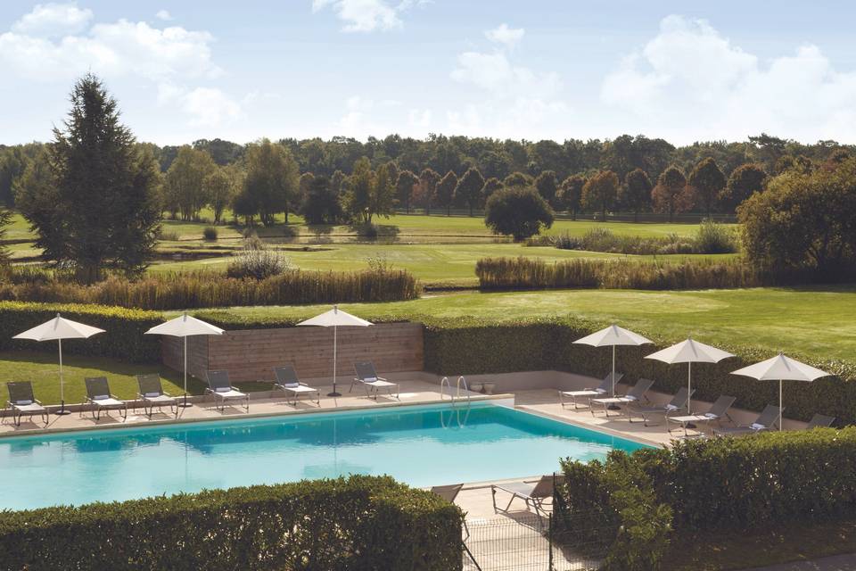 Mercure Chantilly Resort & Con