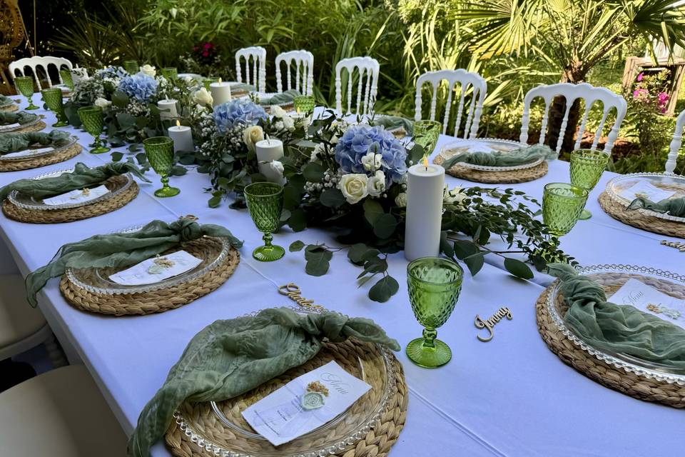 Repas en extérieur intimiste