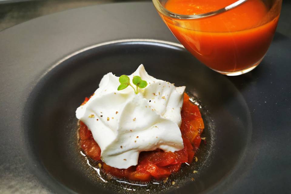 Tomate mozzarella revisité