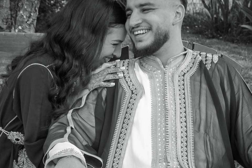 FOU RIRE