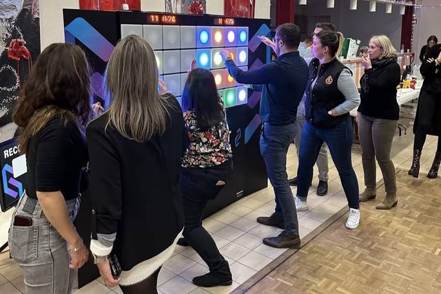 Des invités qui s’amusent