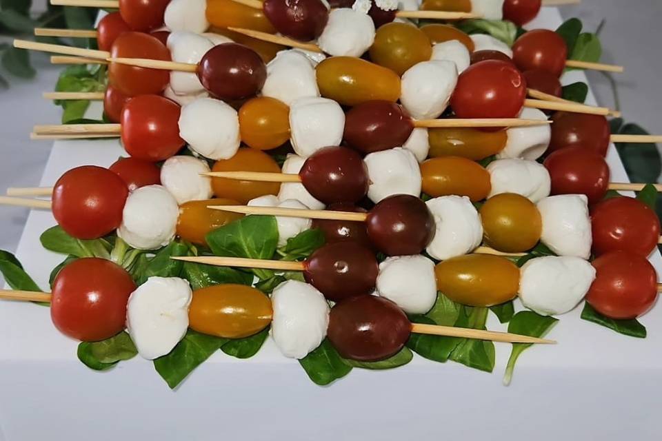 Brochettes tomate-mozzarella