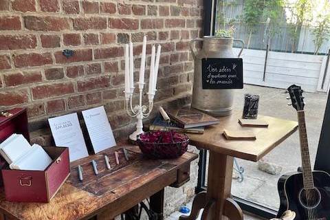 Espace urne / livre d'or