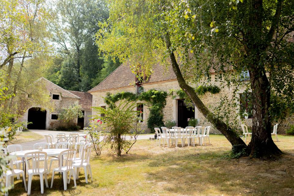Vue sur les anciennes écuries