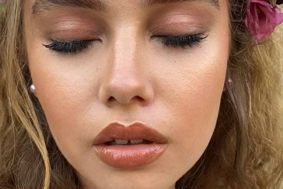 Makeup Soft/Nude