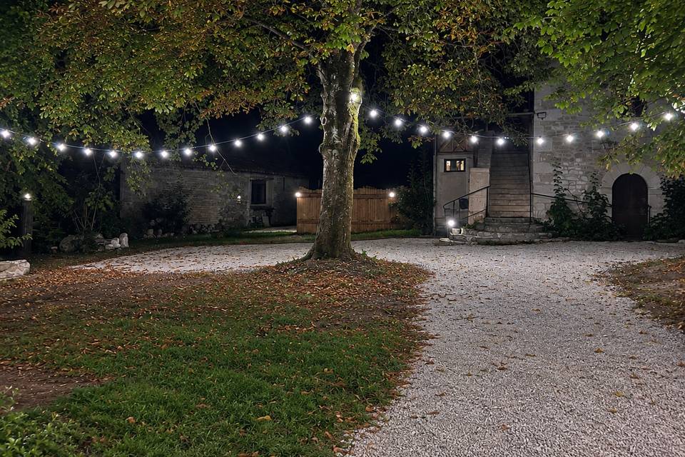 Extérieur la nuit