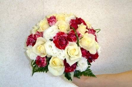 Bouquet rond de roses