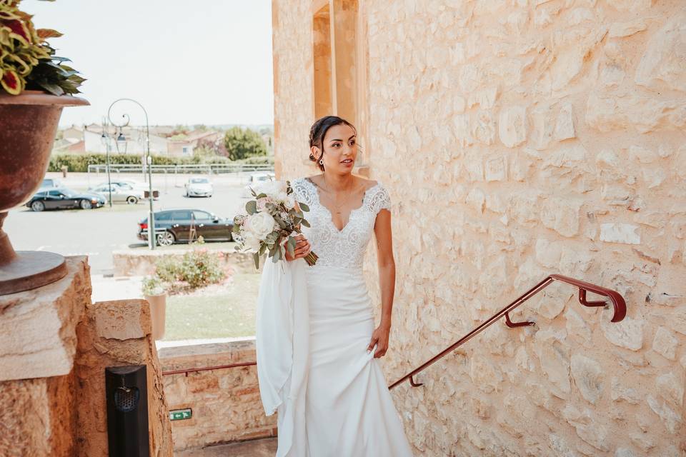 Maquillage et coiffure de sara