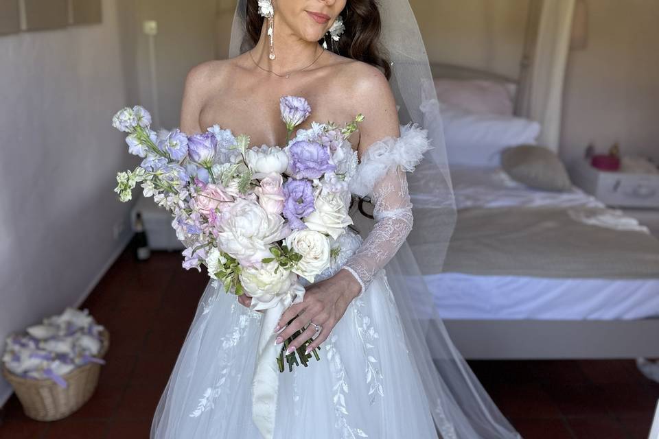 Bridal hair and makeup