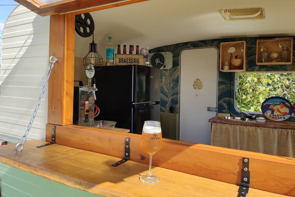 Le bar 1