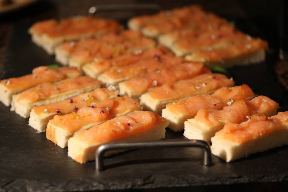 Toast saumon fromage zeste ora