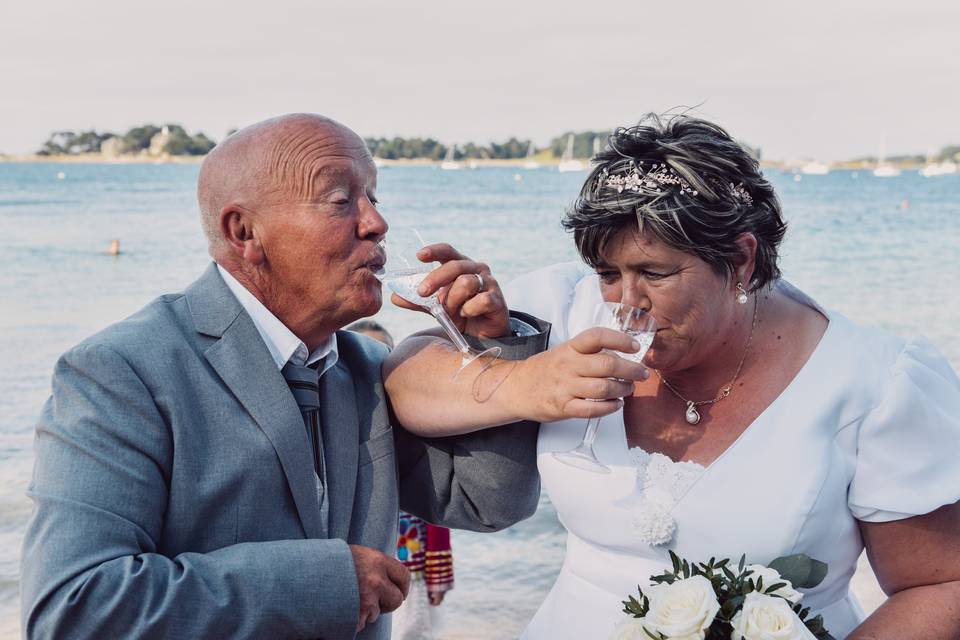 Champagne sur la plage