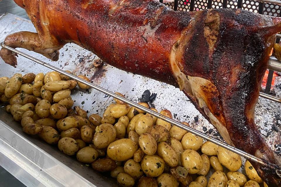 Cochon à la broche