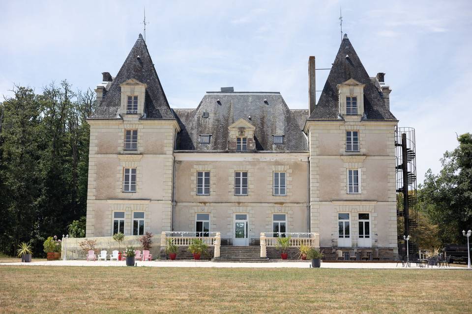 T&J - Château de Noirbreuil