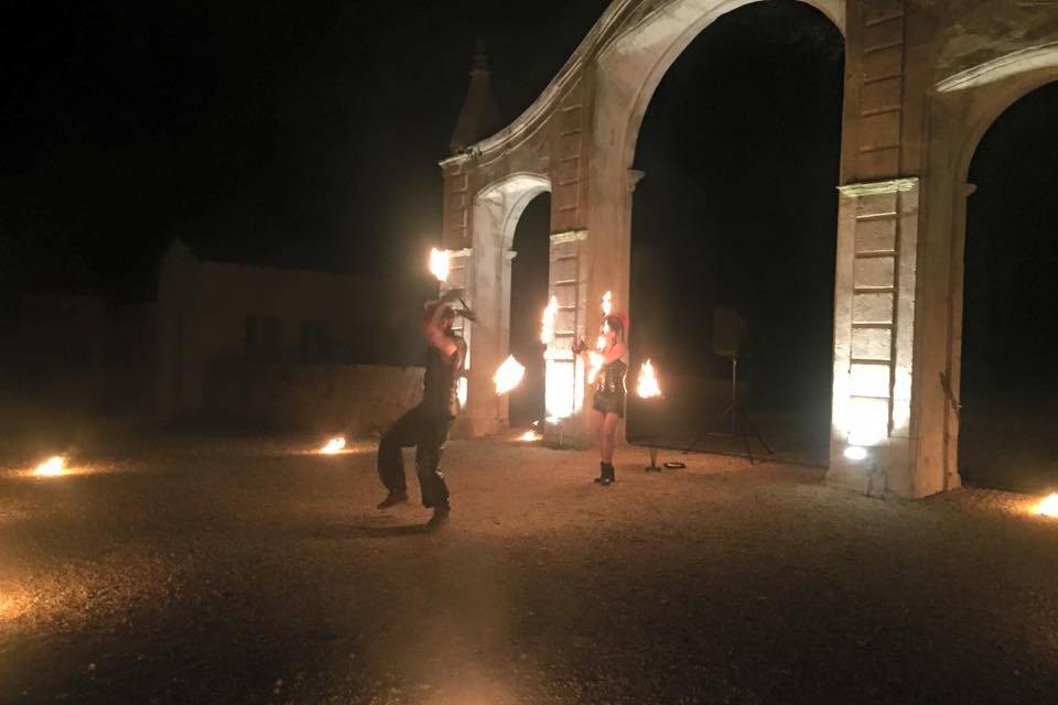 Jongleurs de feu mariage